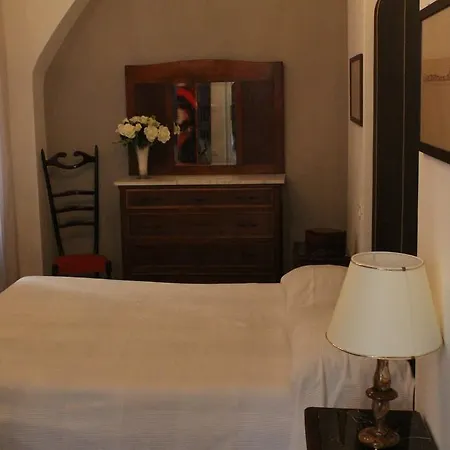 San Giacomo Apartment *